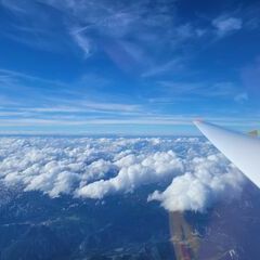 Flugwegposition um 15:52:27: Aufgenommen in der Nähe von Gemeinde Aigen im Ennstal, Österreich in 5047 Meter